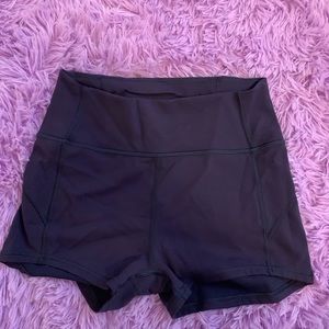 Lulu shorts